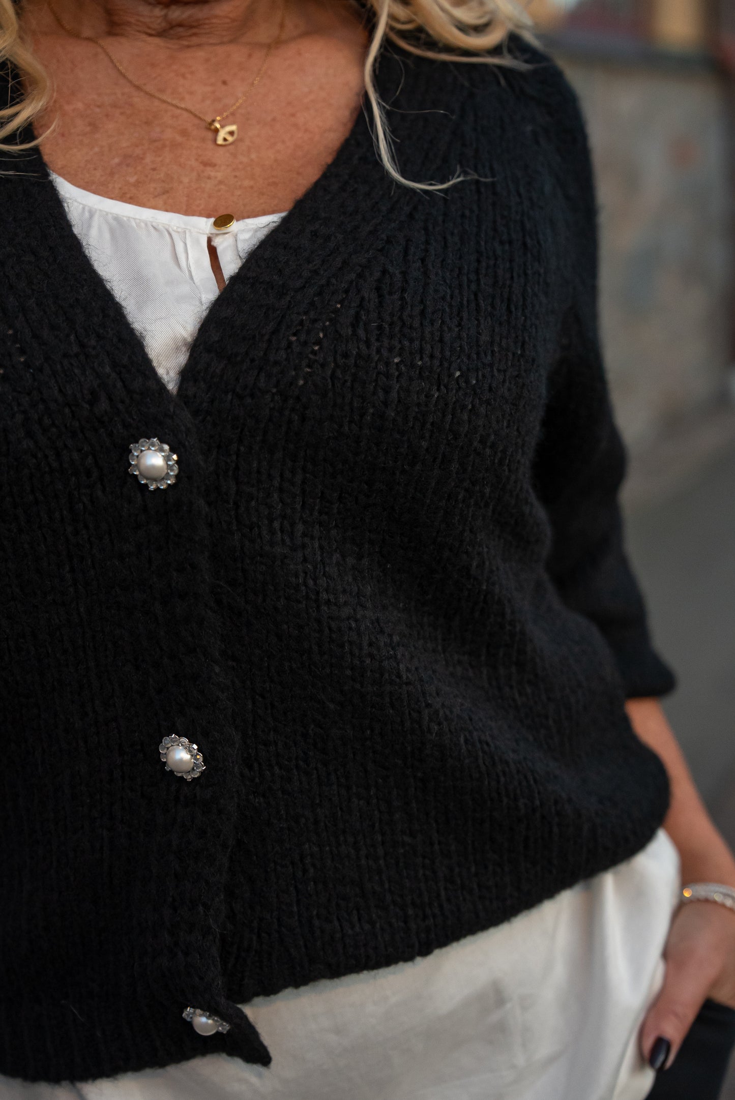 PEARL KNIT CARDIGAN